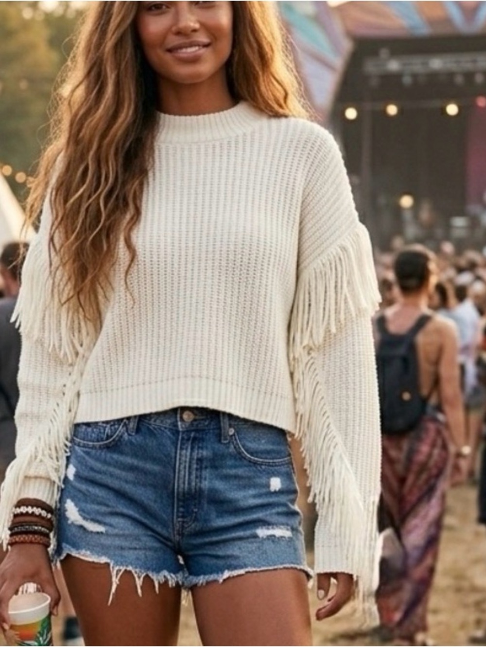 Free For All_Fringe Long Sleeves Knitted Cropped Crewneck Cream Sweater Size: L